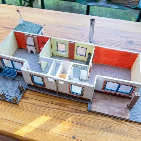 بيت للعطل In Gristow